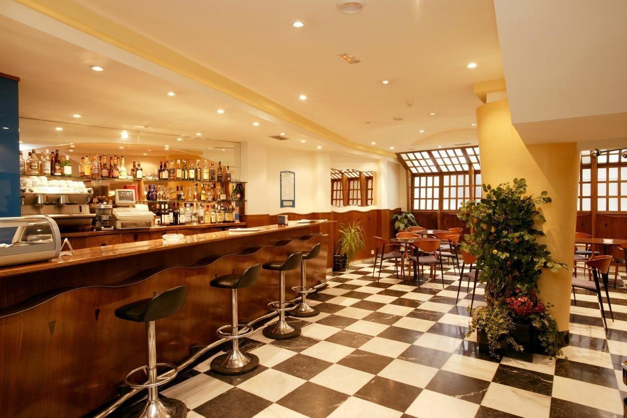 Cordon Hotel 3*