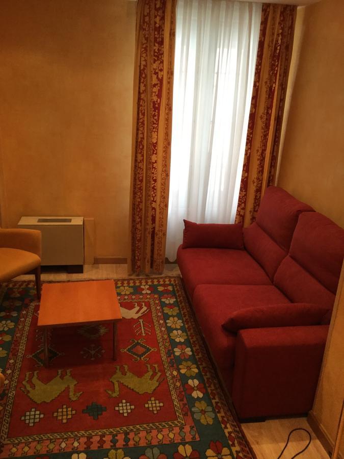 Cordon Hotel